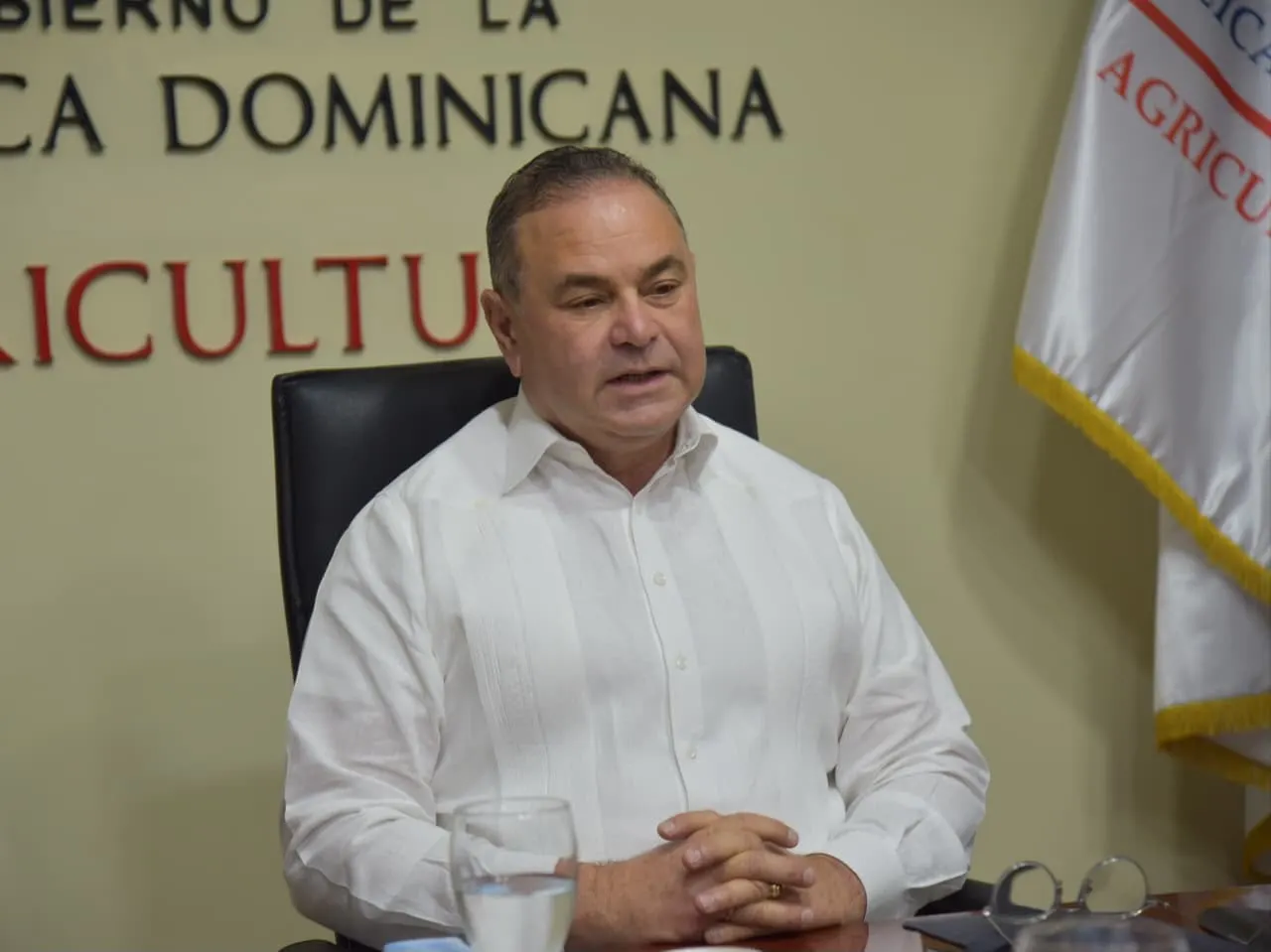Ministro de Agricultura reunirá con arrocero tras derogación del decreto 693-24