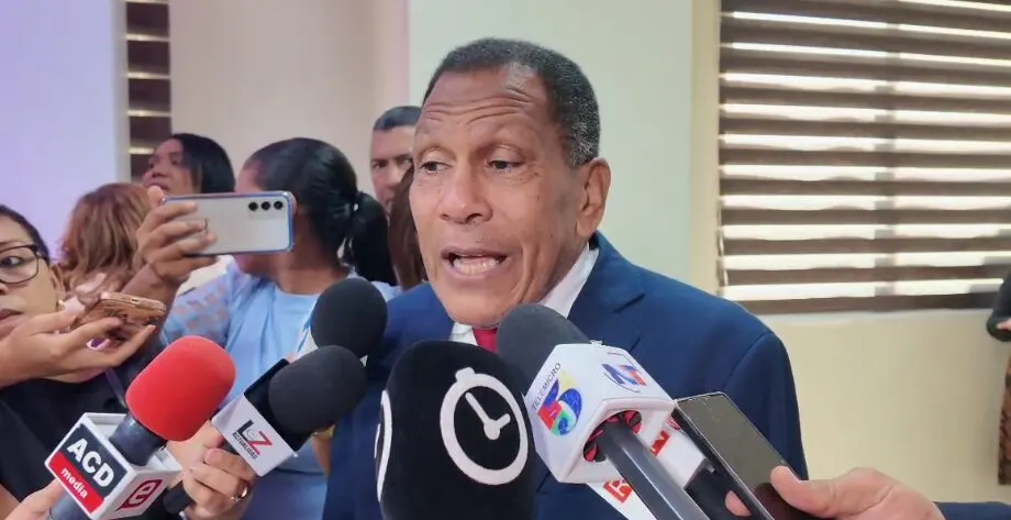 Senador Dagoberto Rodríguez Adames niega incursión militar dominicana en Haití