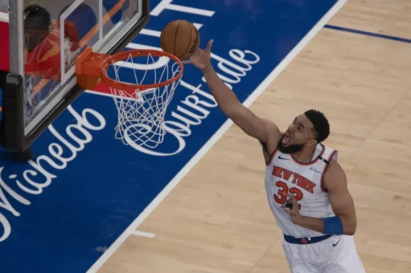 Karl-Anthony Towns anota 19 puntos y 13 rebotes en victoria de Knicks ante Bulls