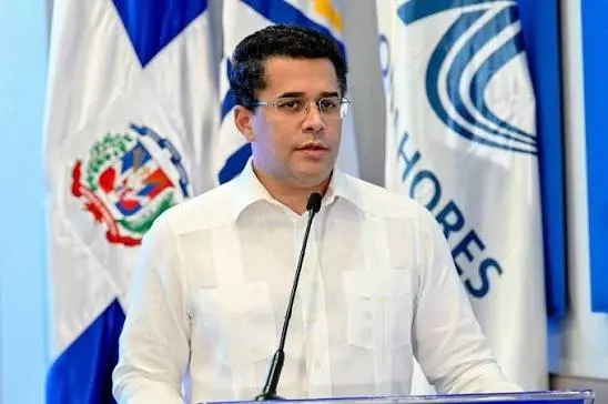 David Collado rechaza hablar de temas políticos y enfatiza su labor como ministro de Turismo