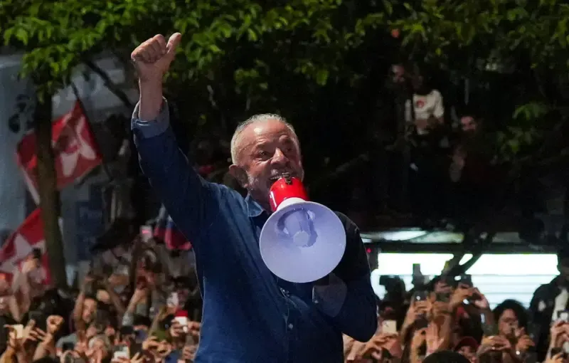 Lula gana elecciones en Brasil, pero oposición controlará el Congreso