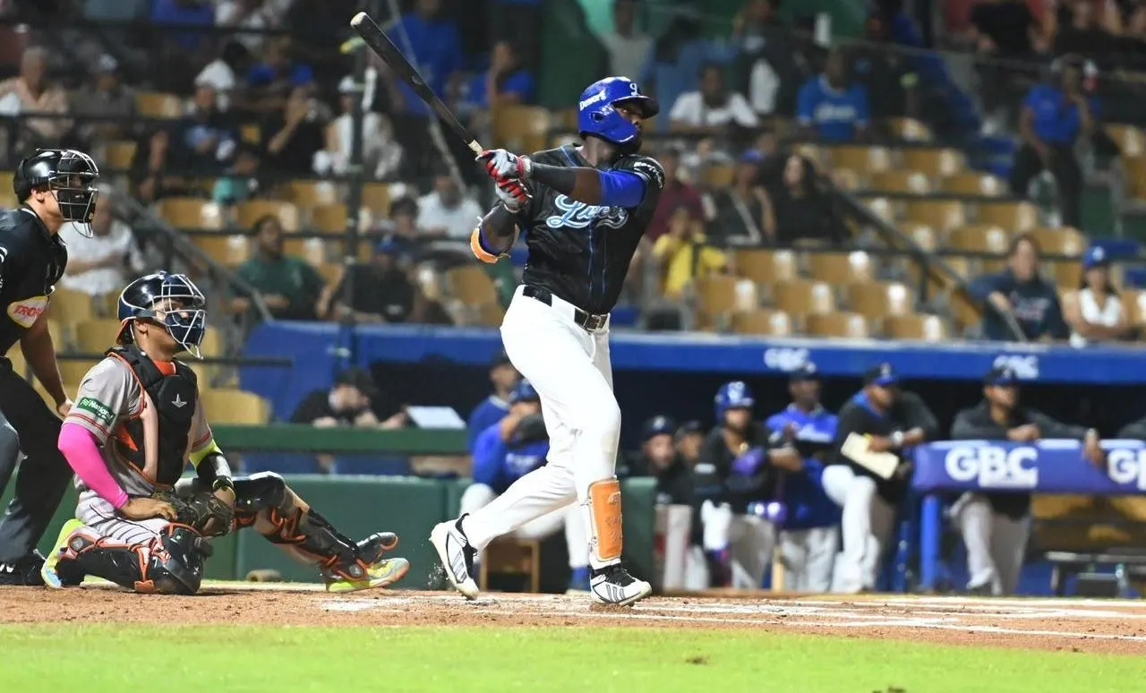 Licey vence a Toros del Este con jonrones de Florial