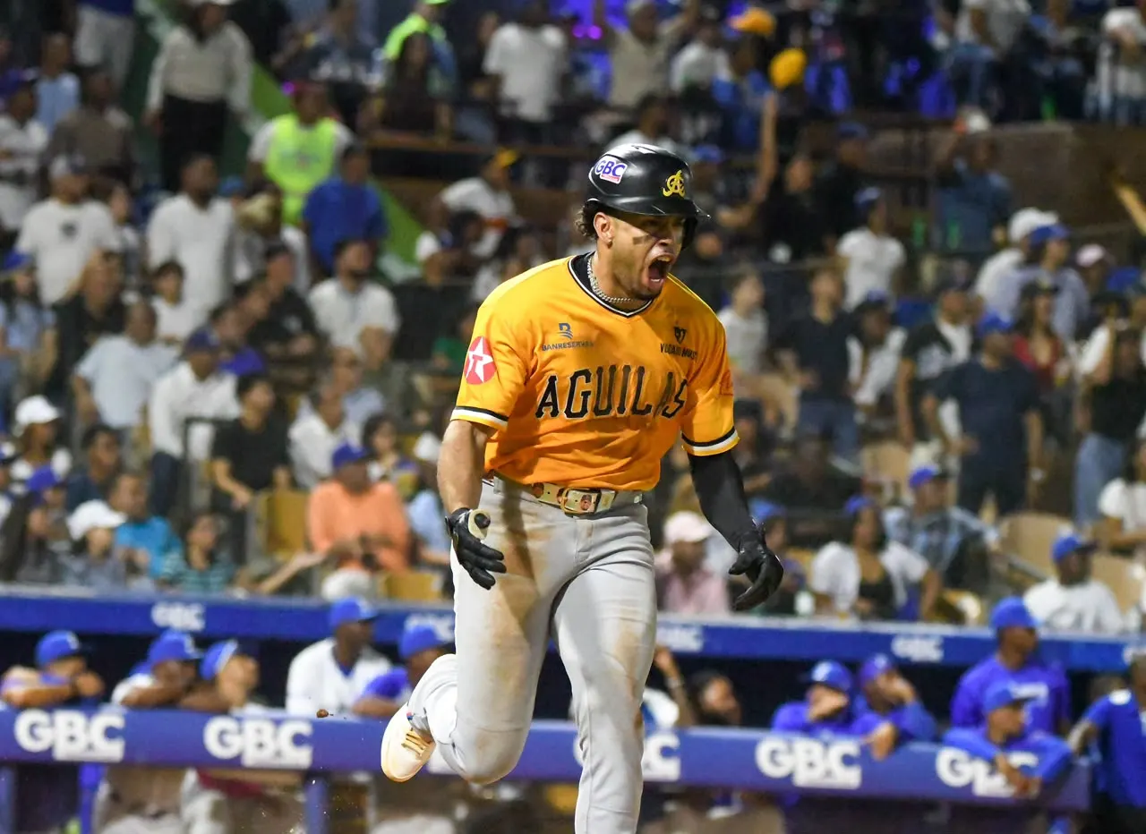 Estrellas, Leones y Águilas ganan en la LIDOM