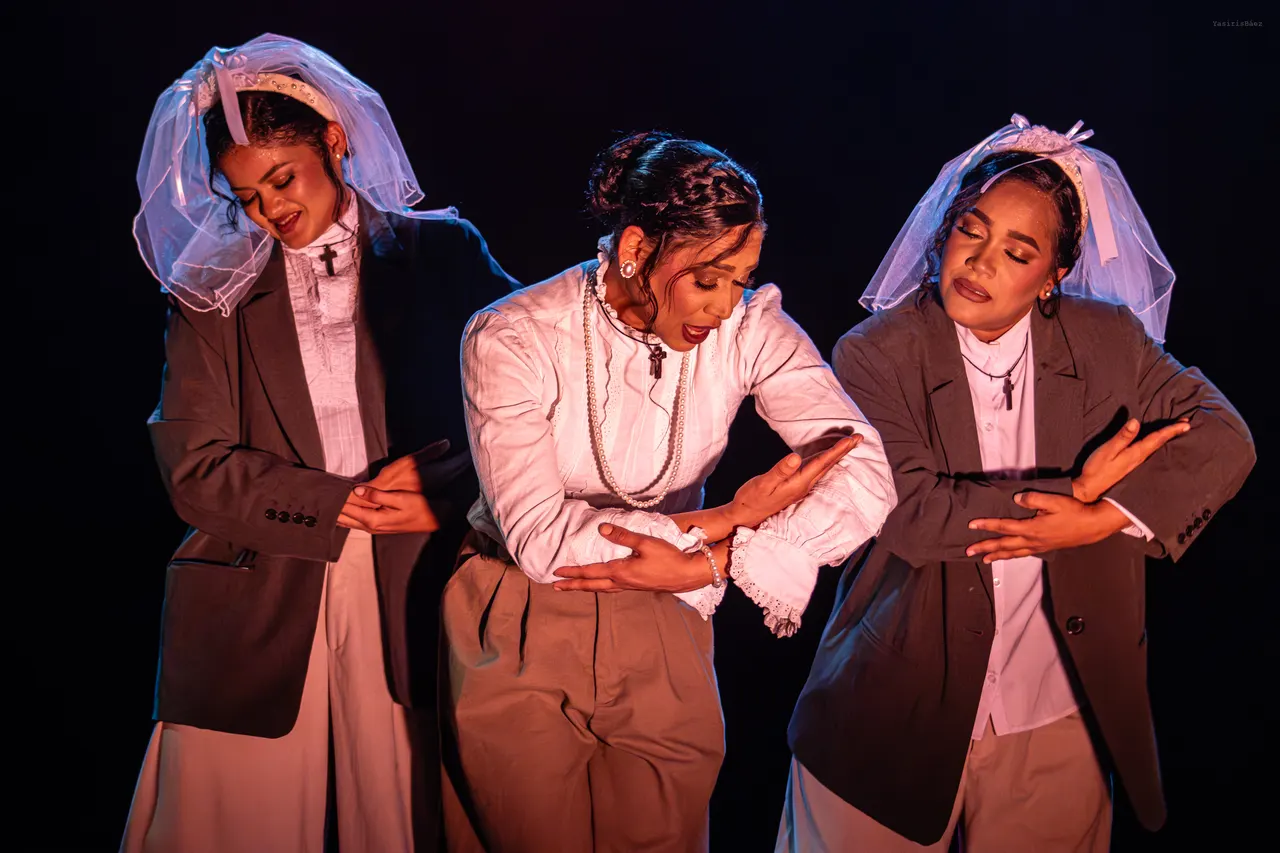 Teatro Rodante Dominicano inicia su IX Festival Nacional con la obra 'Aquí a la sombra, Salomé'