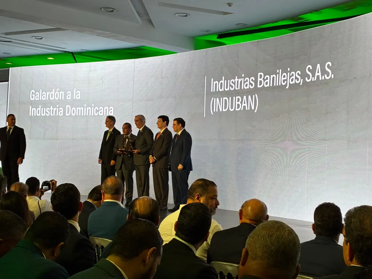 AIRD reconoce a empresario, INDUBAN y DIGEMAPS en Galardones Industriales 2026