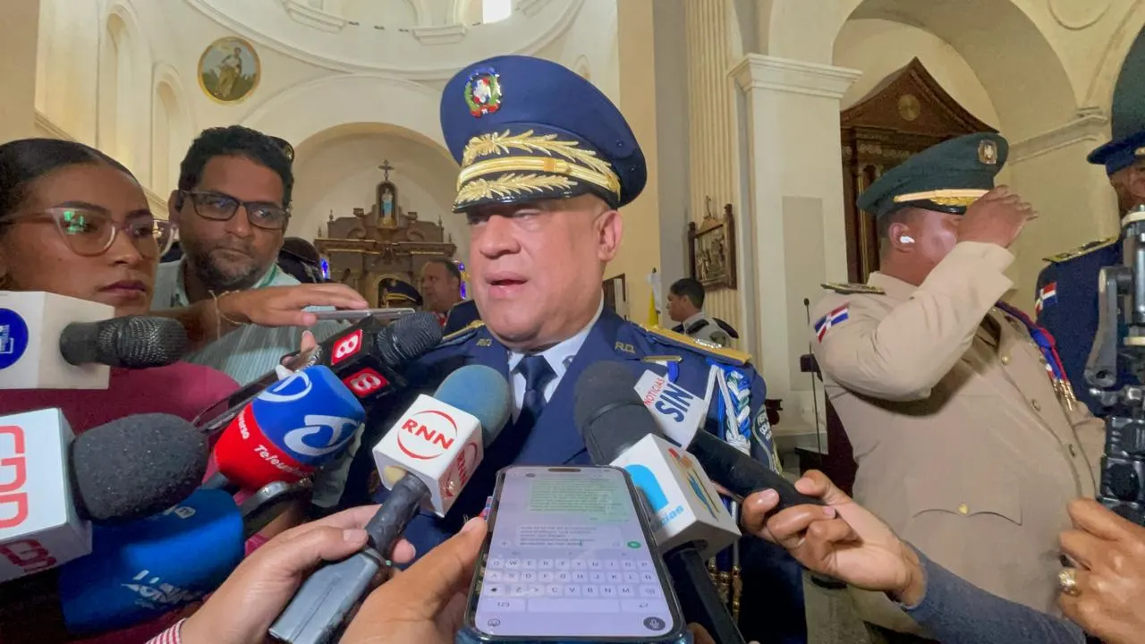 Policía de Santiago apresa o recibe a 30 prófugos, 18 vinculados a homicidios