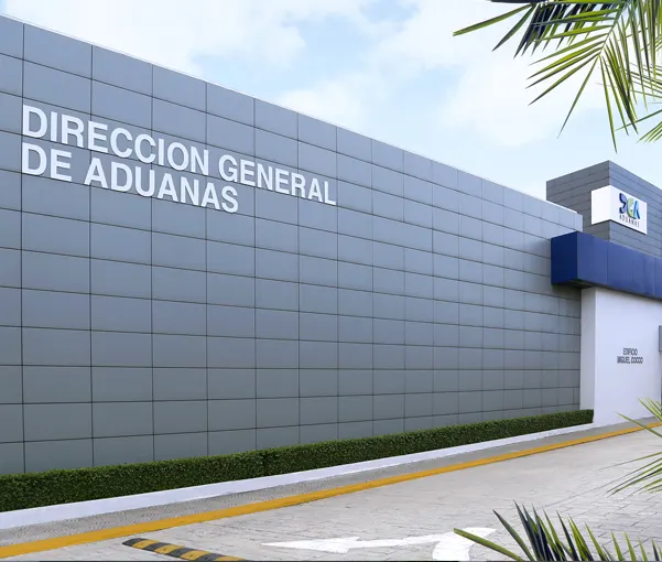 Aduanas da 48 horas para declarar mercancías pendientes en puertos