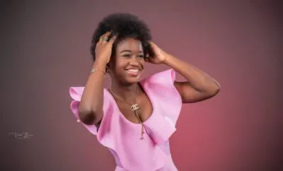 Nashla Rosario, la joven dominicana que combina música y taekwondo