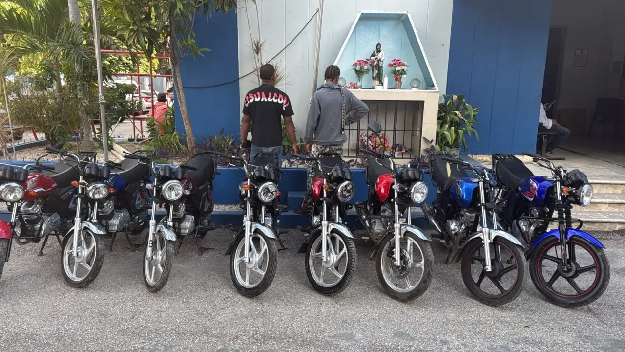 Policía incauta ocho motocicletas en San Juan; cinco tenían denuncias de robo
