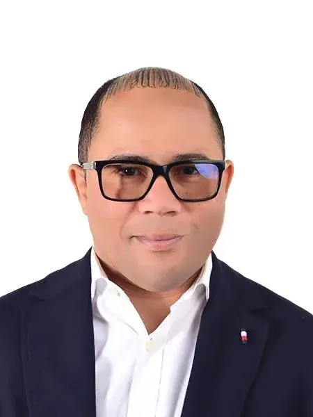 Denny Agramonte analiza los retos pendientes en la construcción del Estado dominicano
