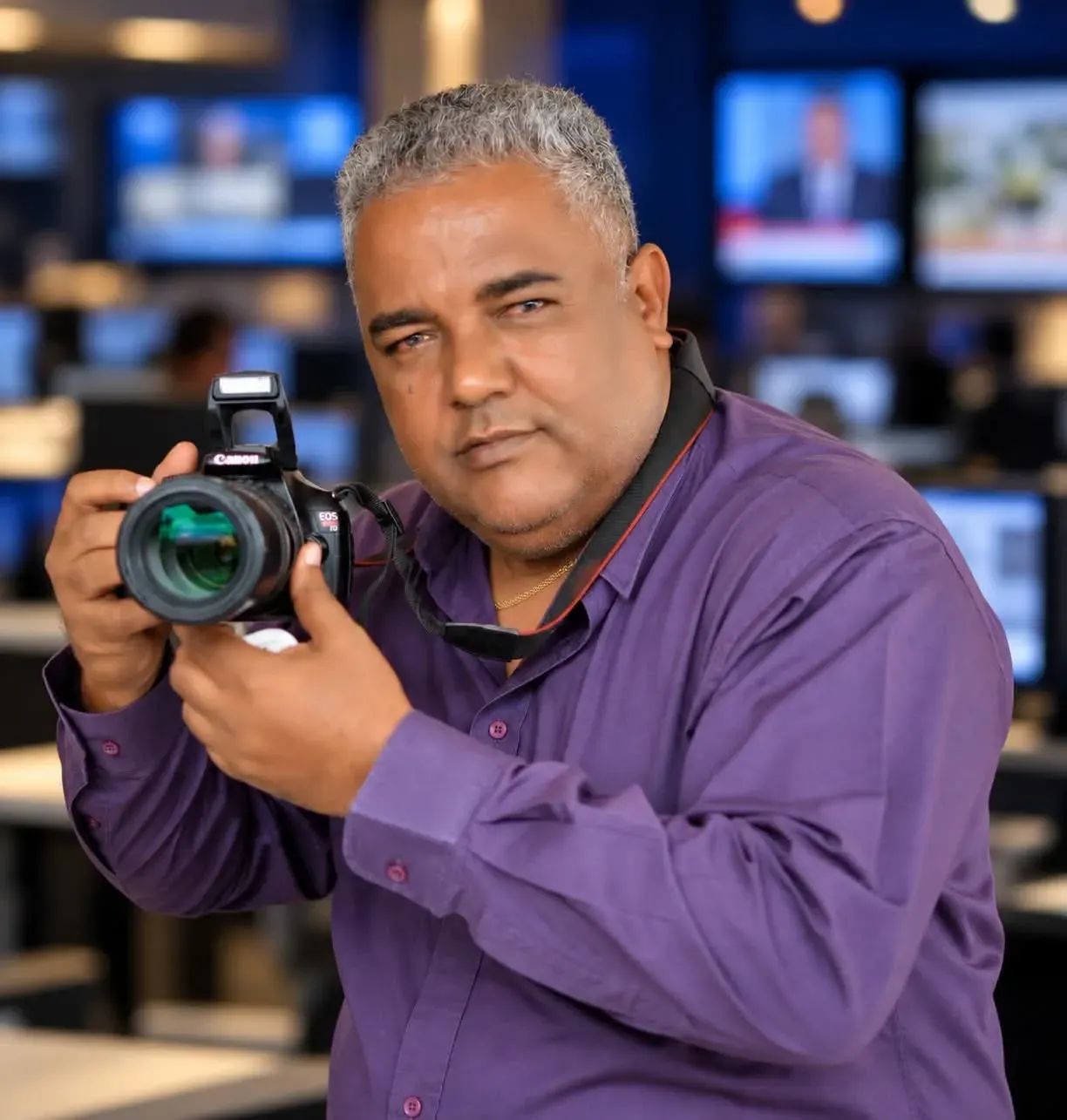 Manuel Antonio Vega, periodista y guardián de la historia de Hato Mayor del Rey