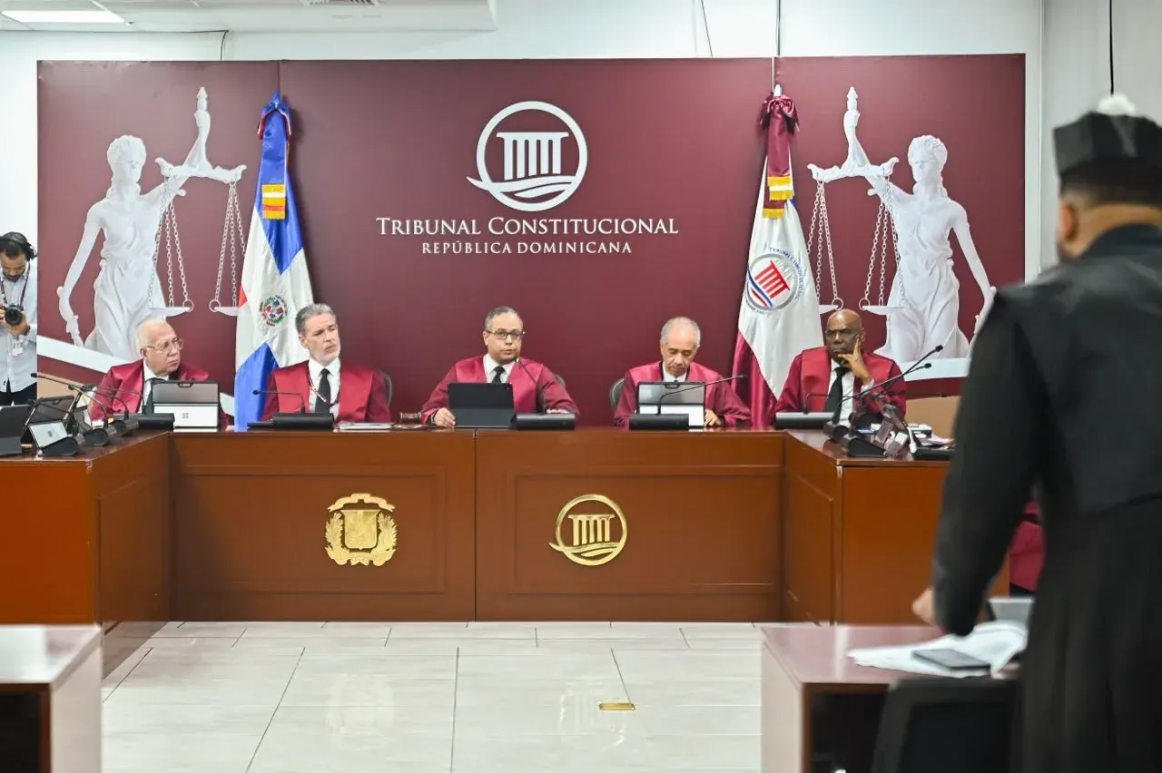 Tribunal Constitucional ordena conducencia contra fiscal de Duarte