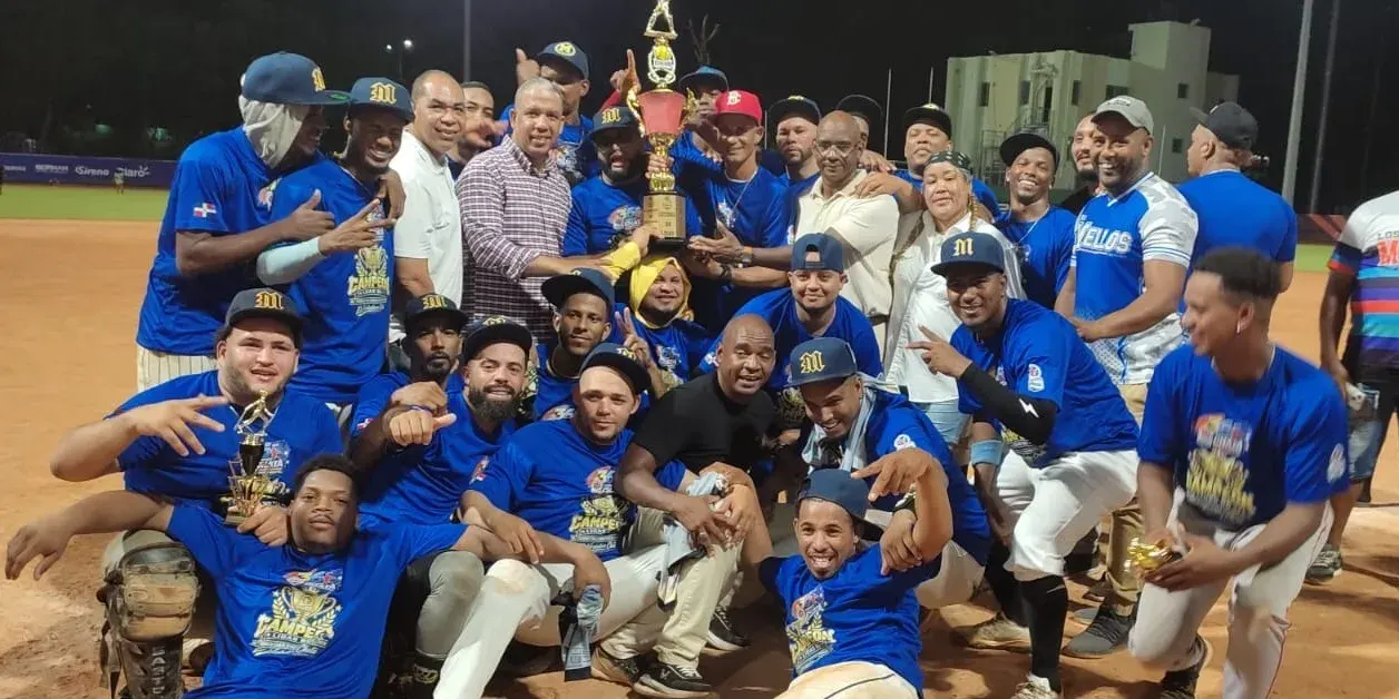Los Mellos ganan el Torneo de Sóftbol Chata del Distrito Nacional