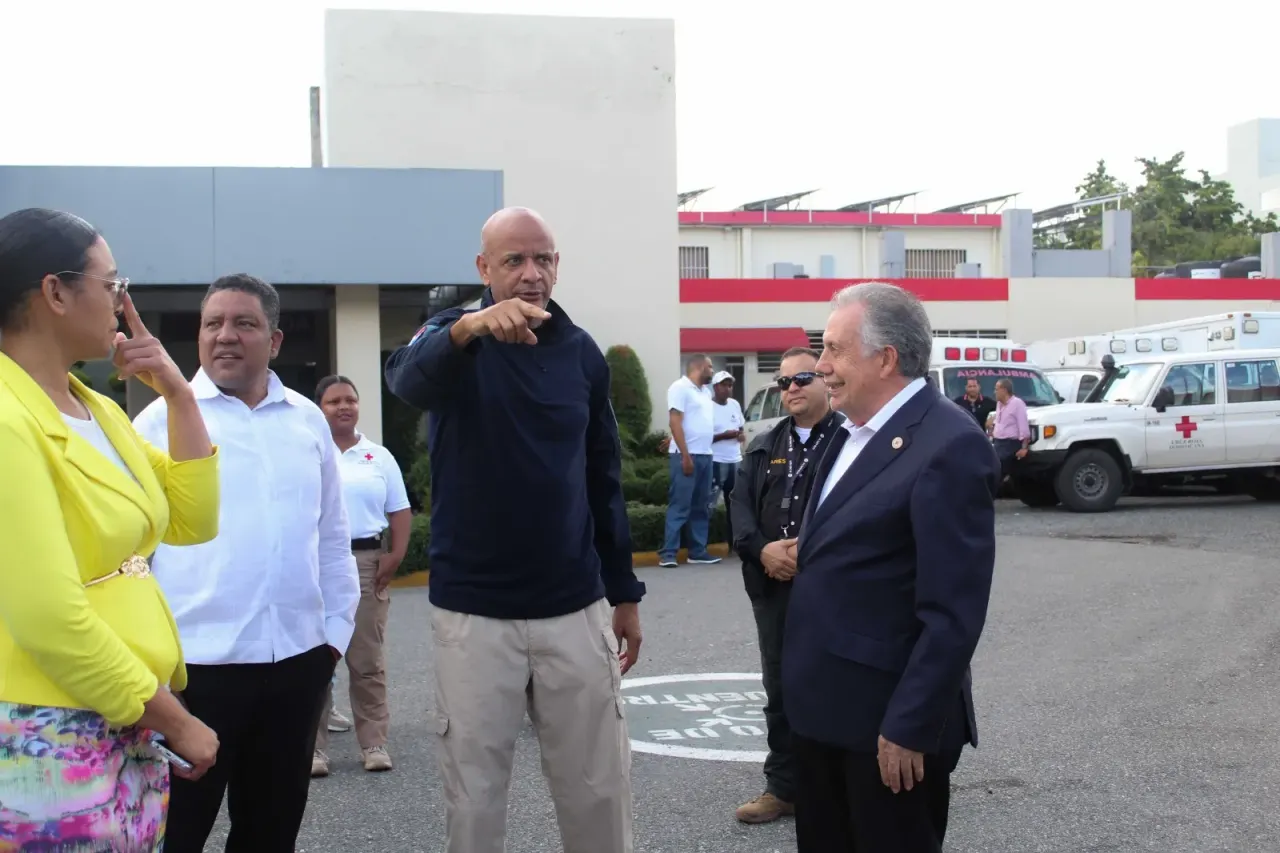 Director del COE se reúne con presidente de la Cruz Roja Dominicana