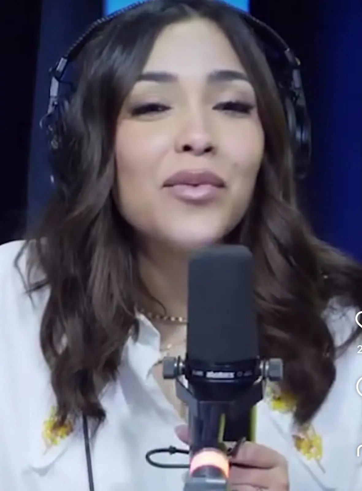 Cristal Sánchez habla sobre la sabiduría de las mujeres en relaciones