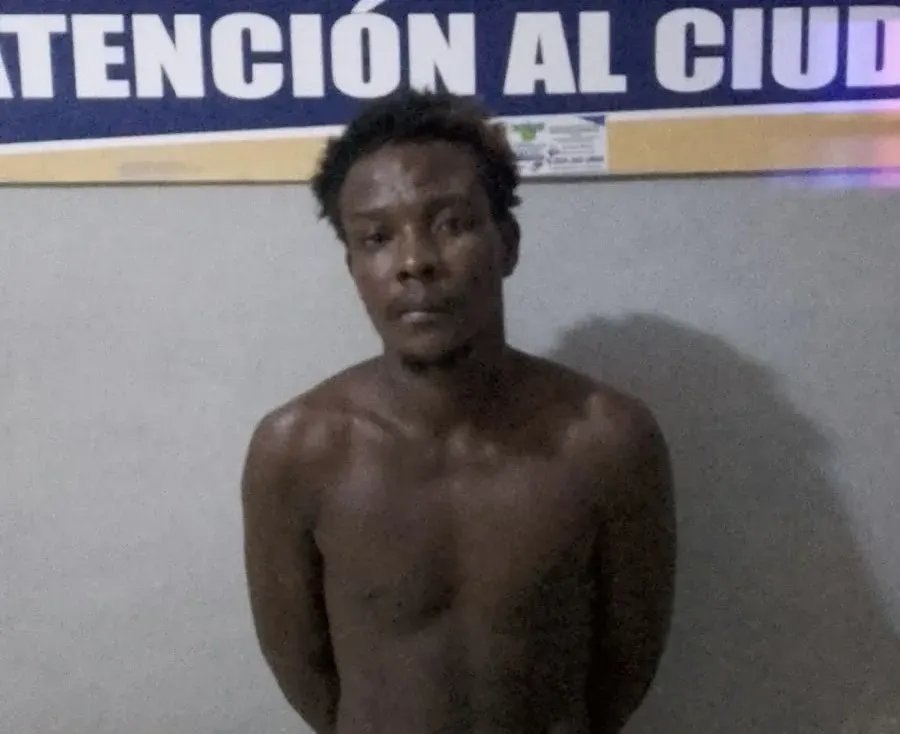 Haitiano herido con arma blanca en riña en Cana Chapetón