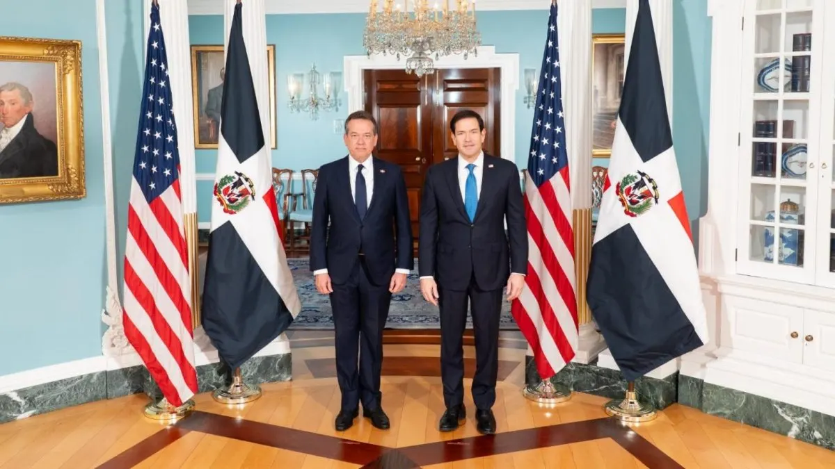 Canciller dominicano y secretario de Estado de EE.UU. discuten seguridad y economía