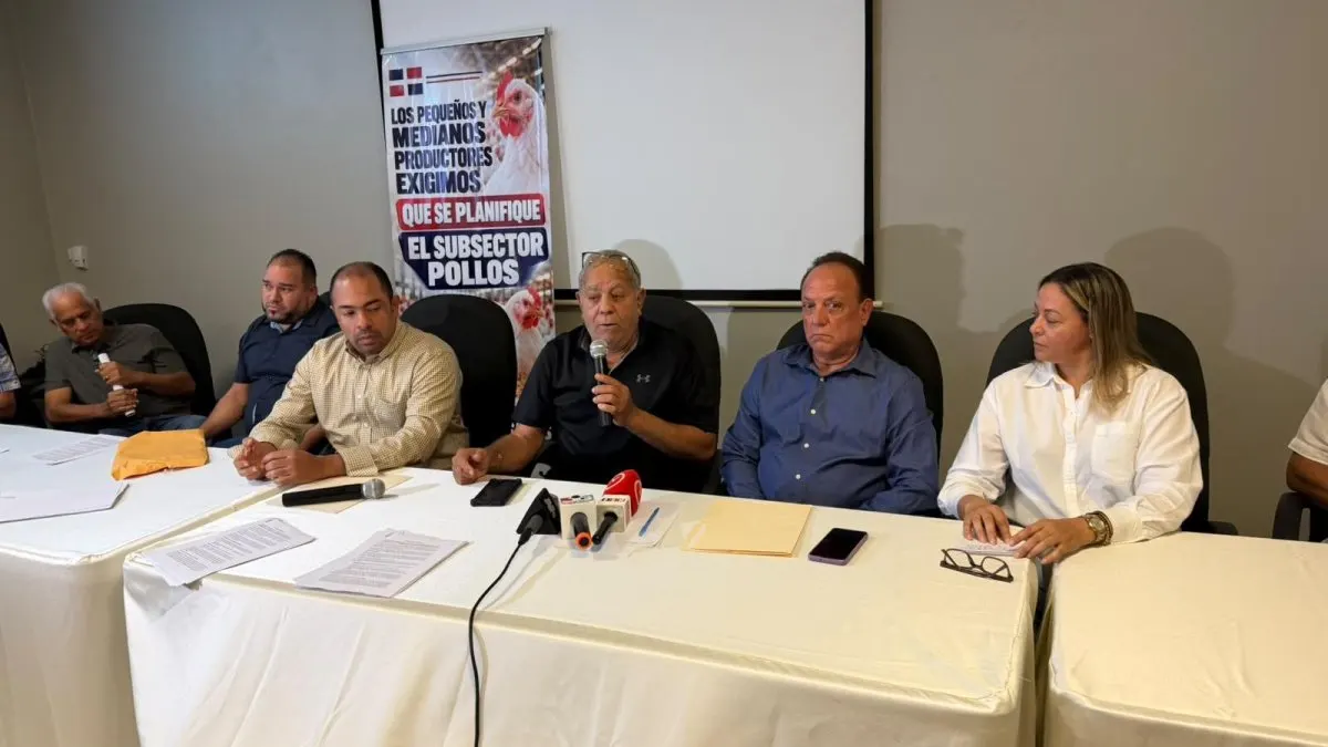 Aumenta en 245.8% la importación de pollo en 2026
