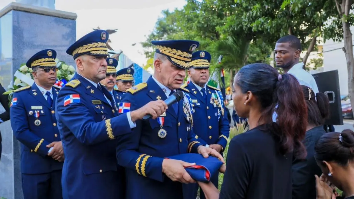 Director de la PN rinde homenaje a policías caídos en día de San Judas Tadeo
