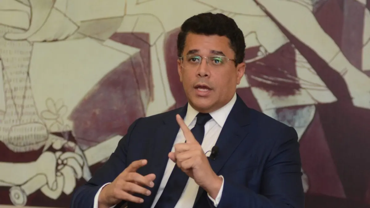 David Collado, candidato del PRM, tiene seis años de experiencia en el Ministerio de Turismo