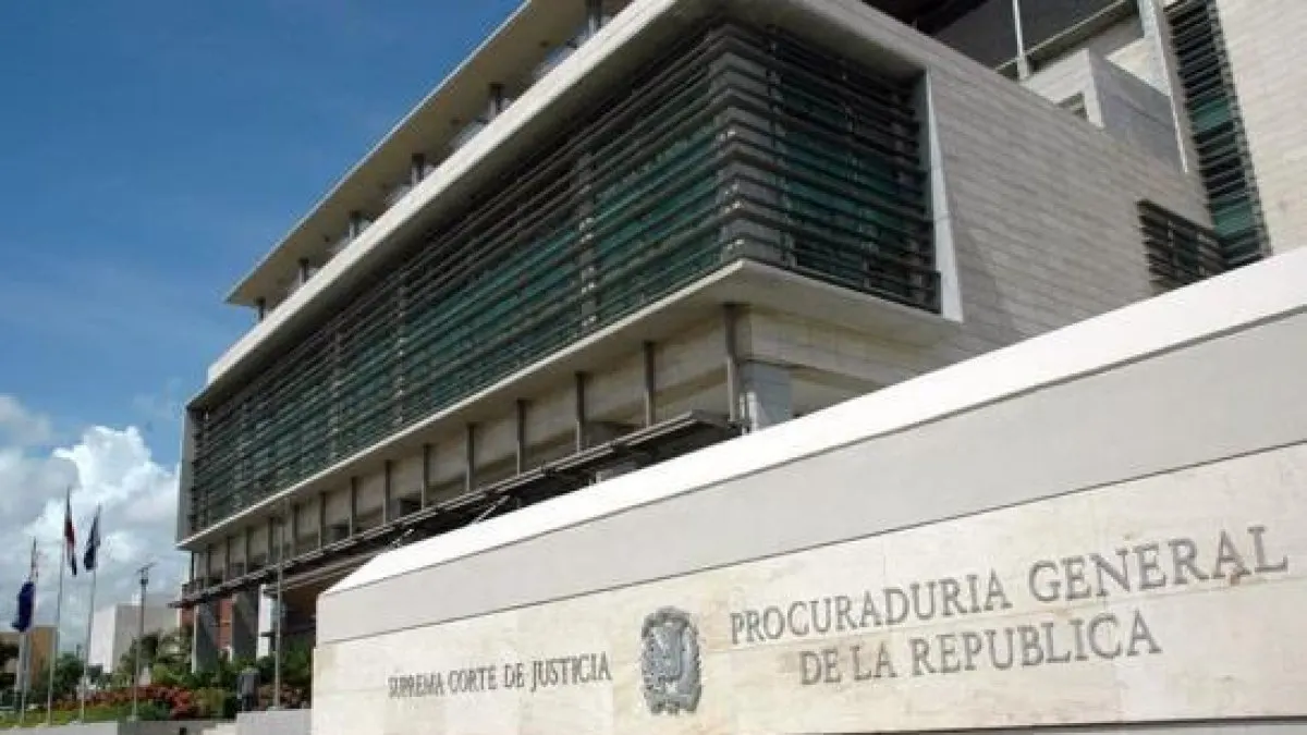 Hombre condenado por atacar a su expareja con sustancia corrosiva es arrestado