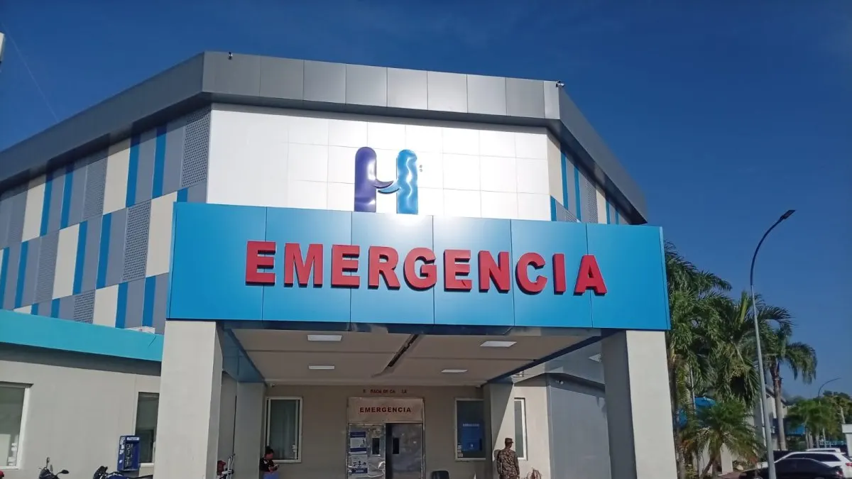 Hombre sufre quemaduras al reparar secadora de gas en Los Alcarrizos