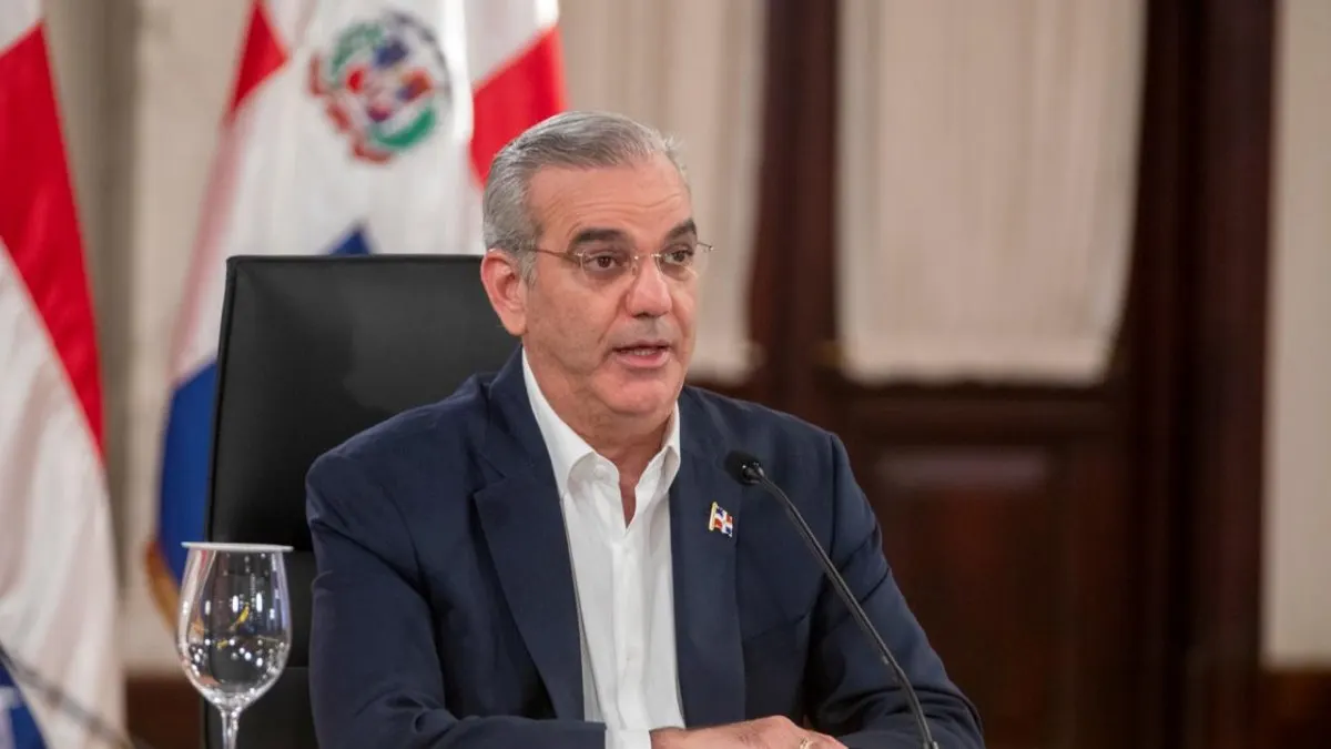 Presidente dice que el calor afecta el consumo eléctrico, no la tarifa