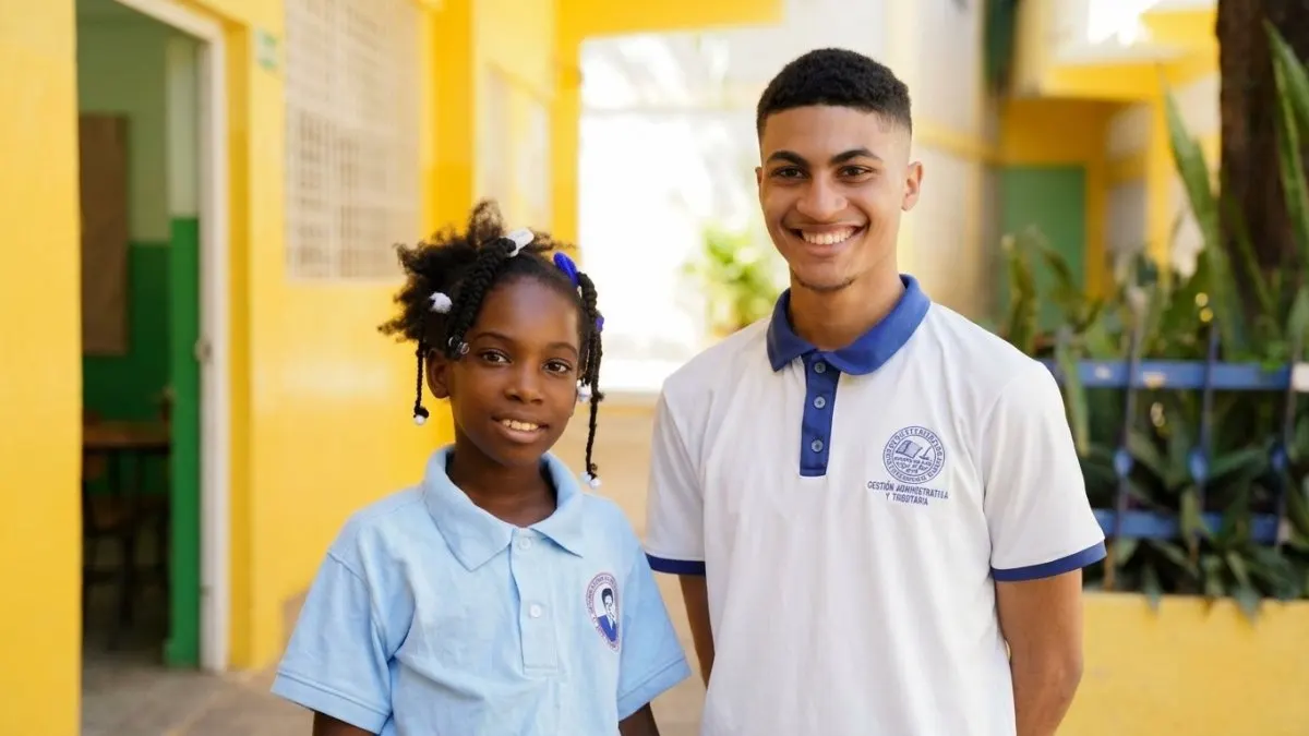 Estudiante dominicano de 17 años gana medalla de plata en olimpiadas de matemáticas