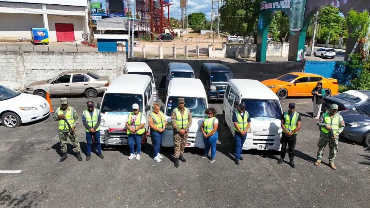 Sacan de circulación a choferes indocumentados en Ciudad Juan Bosch