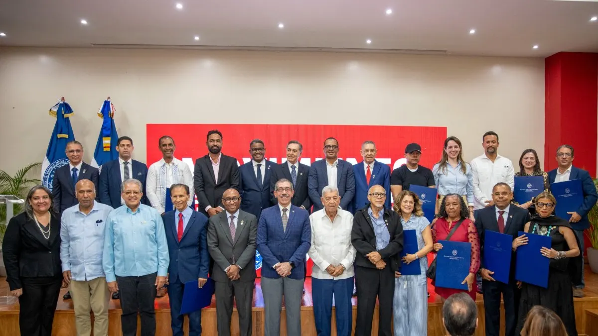 Rector de la UASD reconoce el rol del movimiento estudiantil en la democracia universitaria
