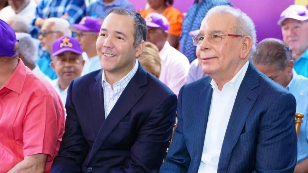 Danilo Medina juramenta nuevos miembros del PLD en Puerto Plata