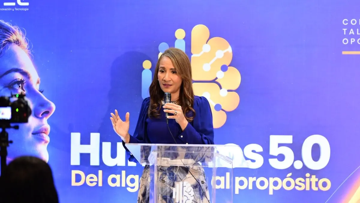 Empresarios y académicos piden evitar la dependencia tecnológica en República Dominicana
