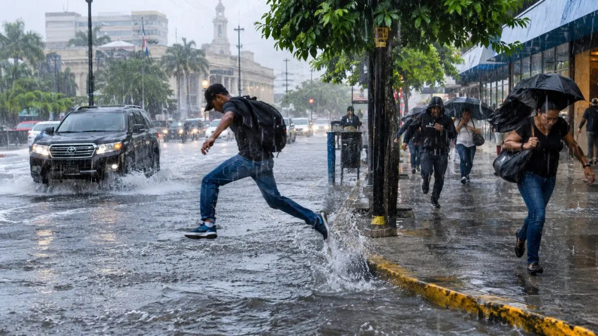 Aguaceros continuarán al menos hasta el miércoles