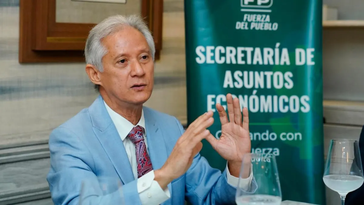 FP cuestiona alza de marbete en medio de subida de combustibles