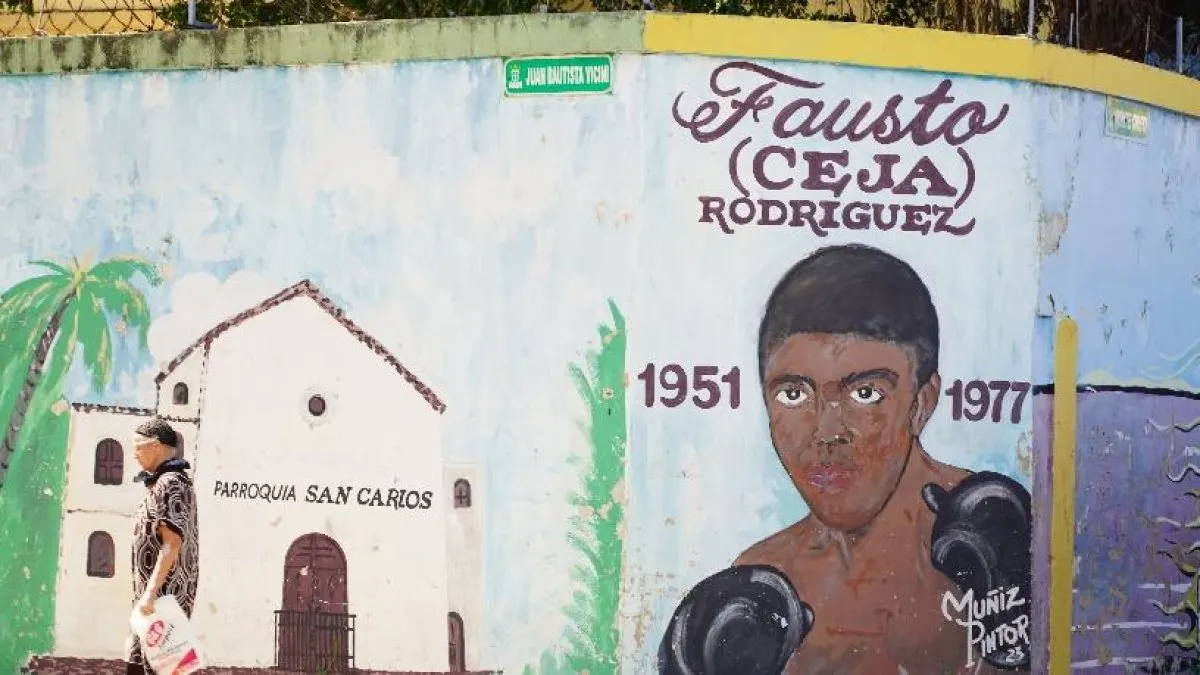 Murales homenajean a figuras del deporte y el arte en la República de Chile