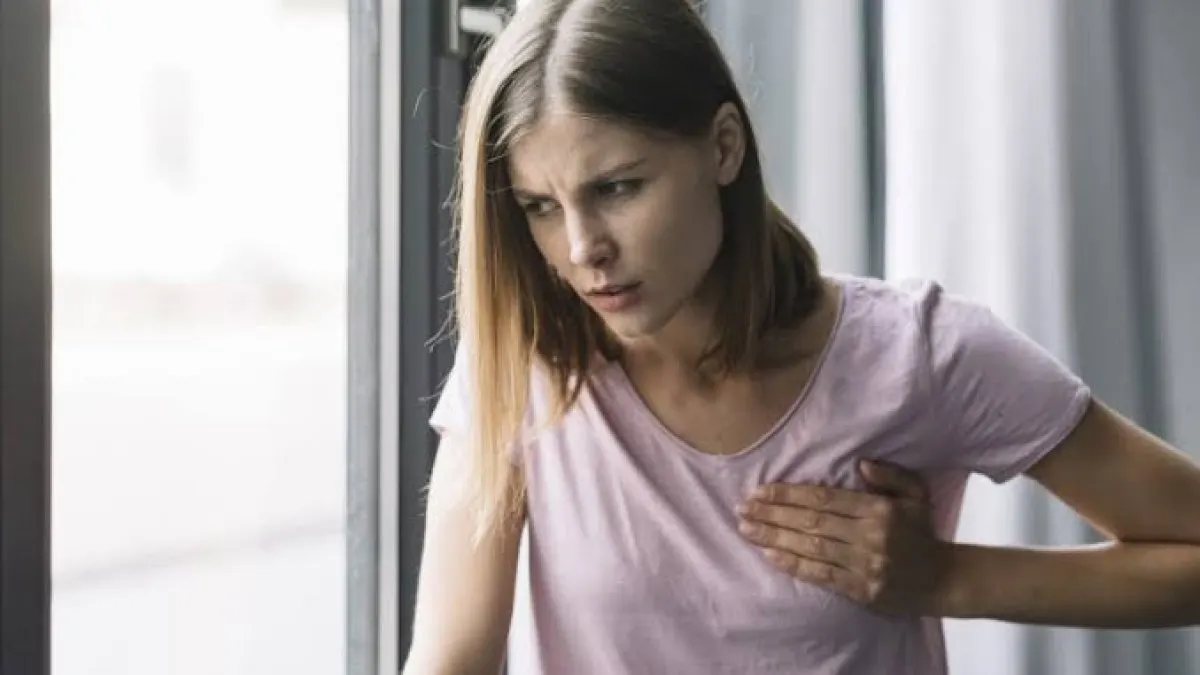 Cáncer de mama inflamatorio: síntomas que no son un bulto