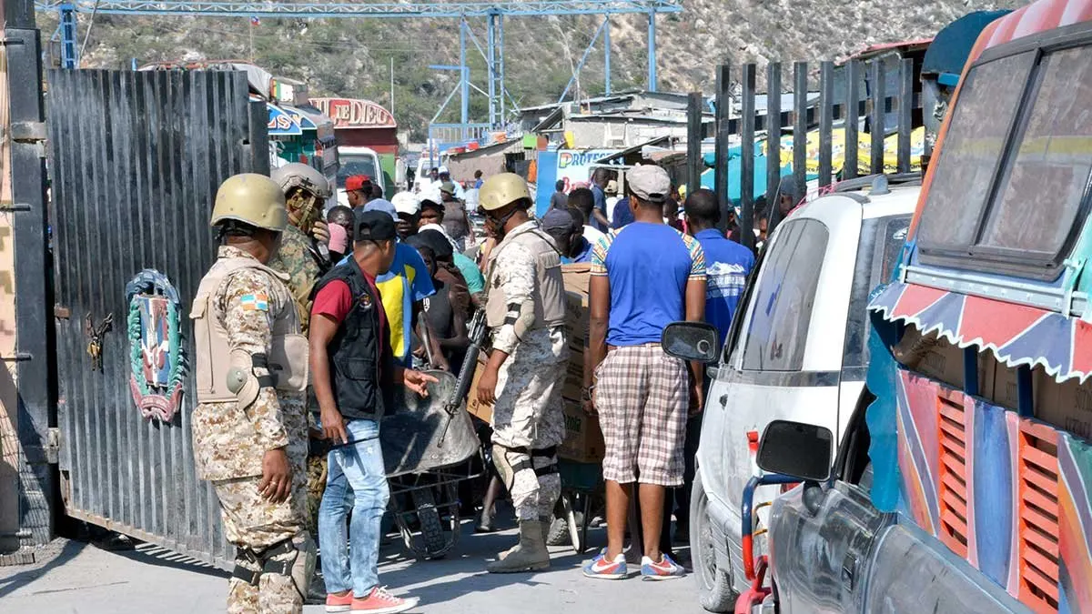 Dominicanos no cierran frontera con Haití pese a la crisis