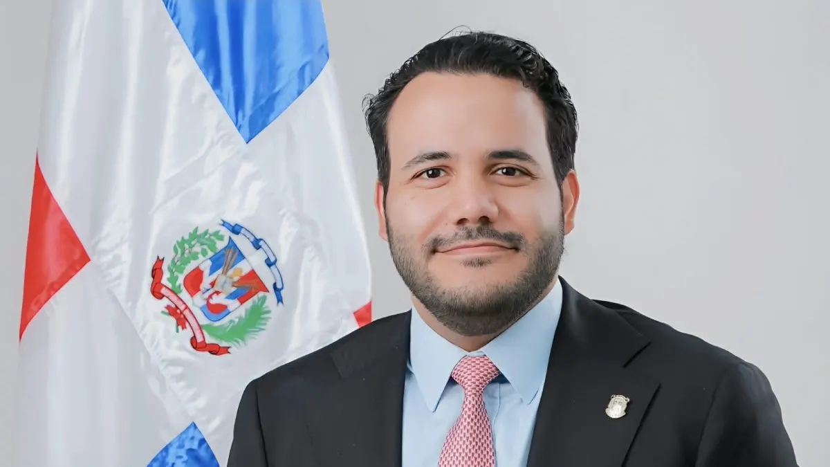 Diputado Rogelio Genao renuncia al PRSC y critica al liderazgo