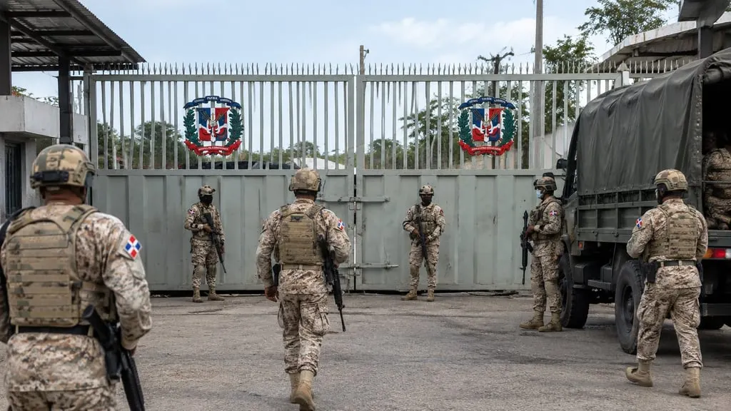 Legisladores negaron entrada de militares dominicanos en Haití
