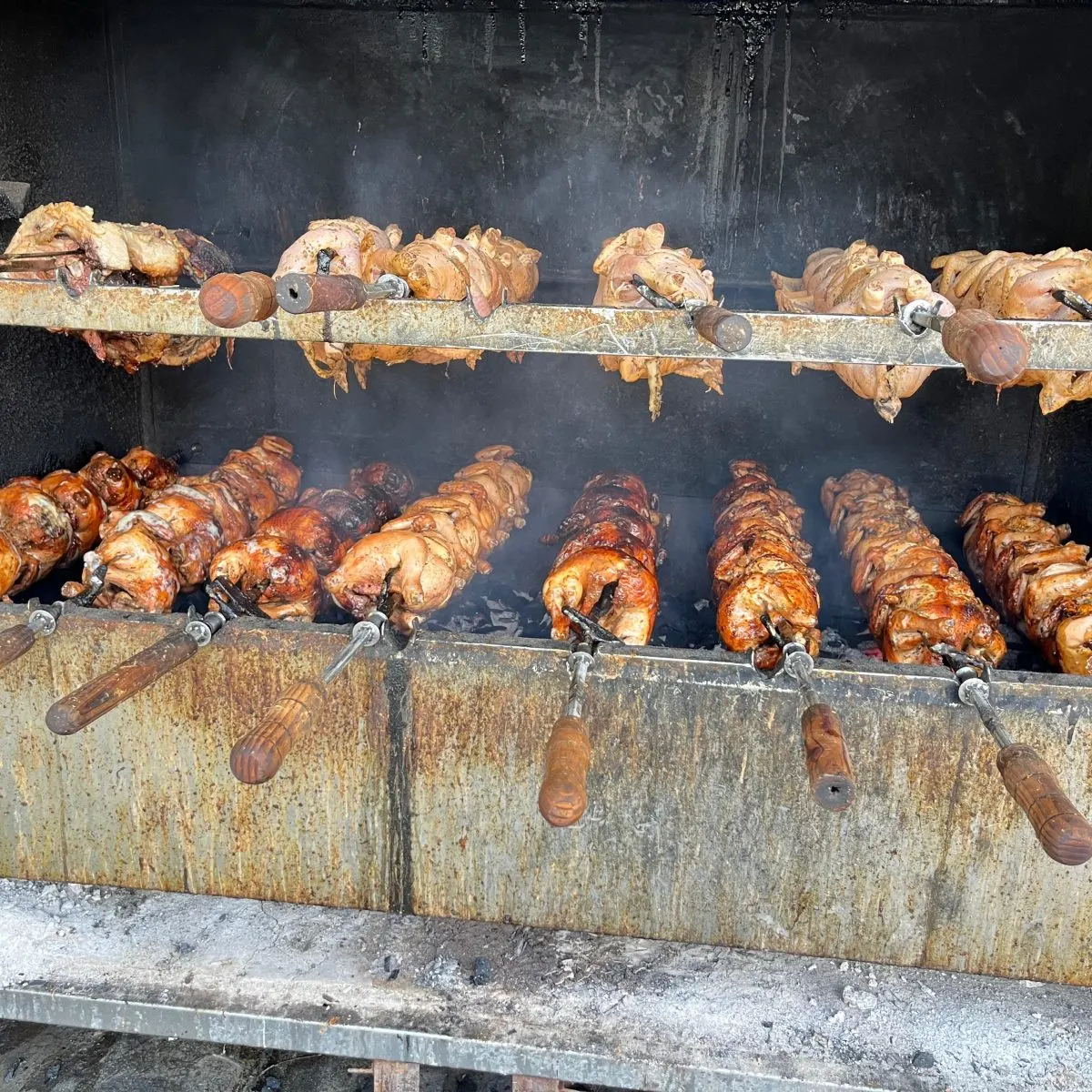 Pro Consumidor asegura suficiente pollo para Navidad y estabilidad en precios