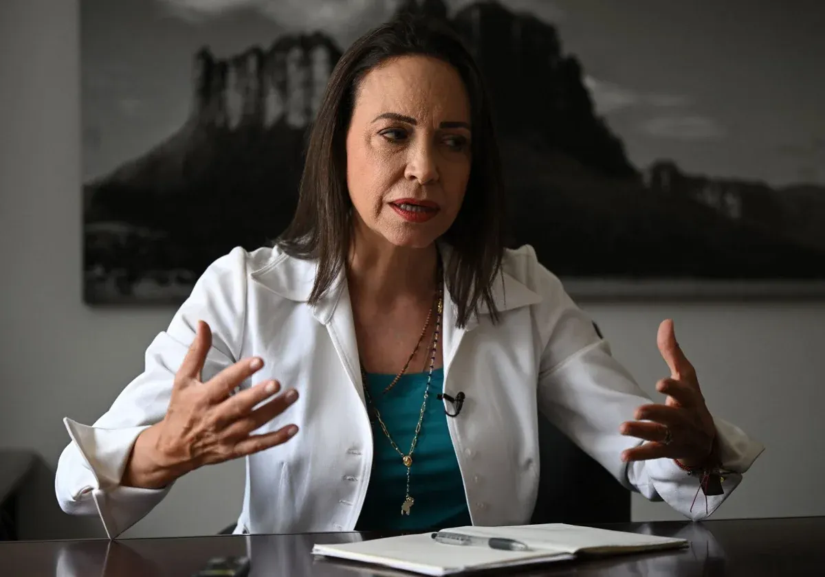 Machado cuestiona transparencia de acuerdo petrolero con EE.UU.