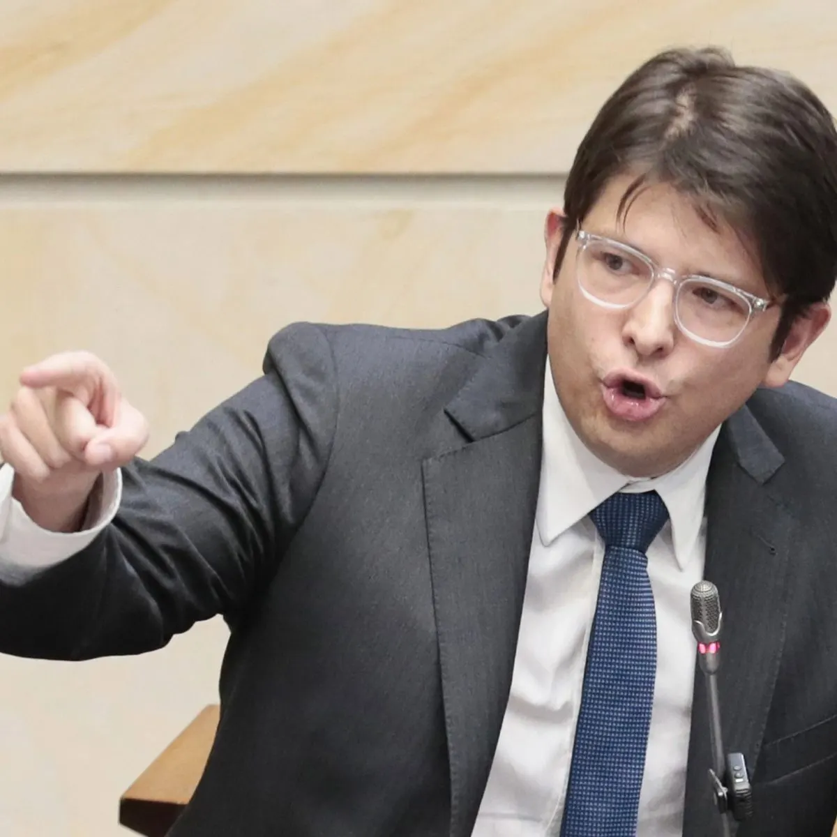 Revocan libertad condicional a exmiembro de FARC investigado por muerte de Miguel Uribe