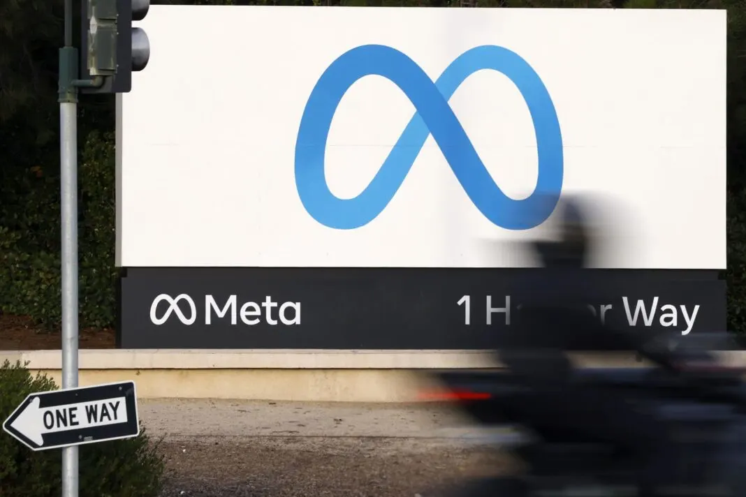 Meta debe pagar 25,000 millones de dólares por caso Cambridge Analytica