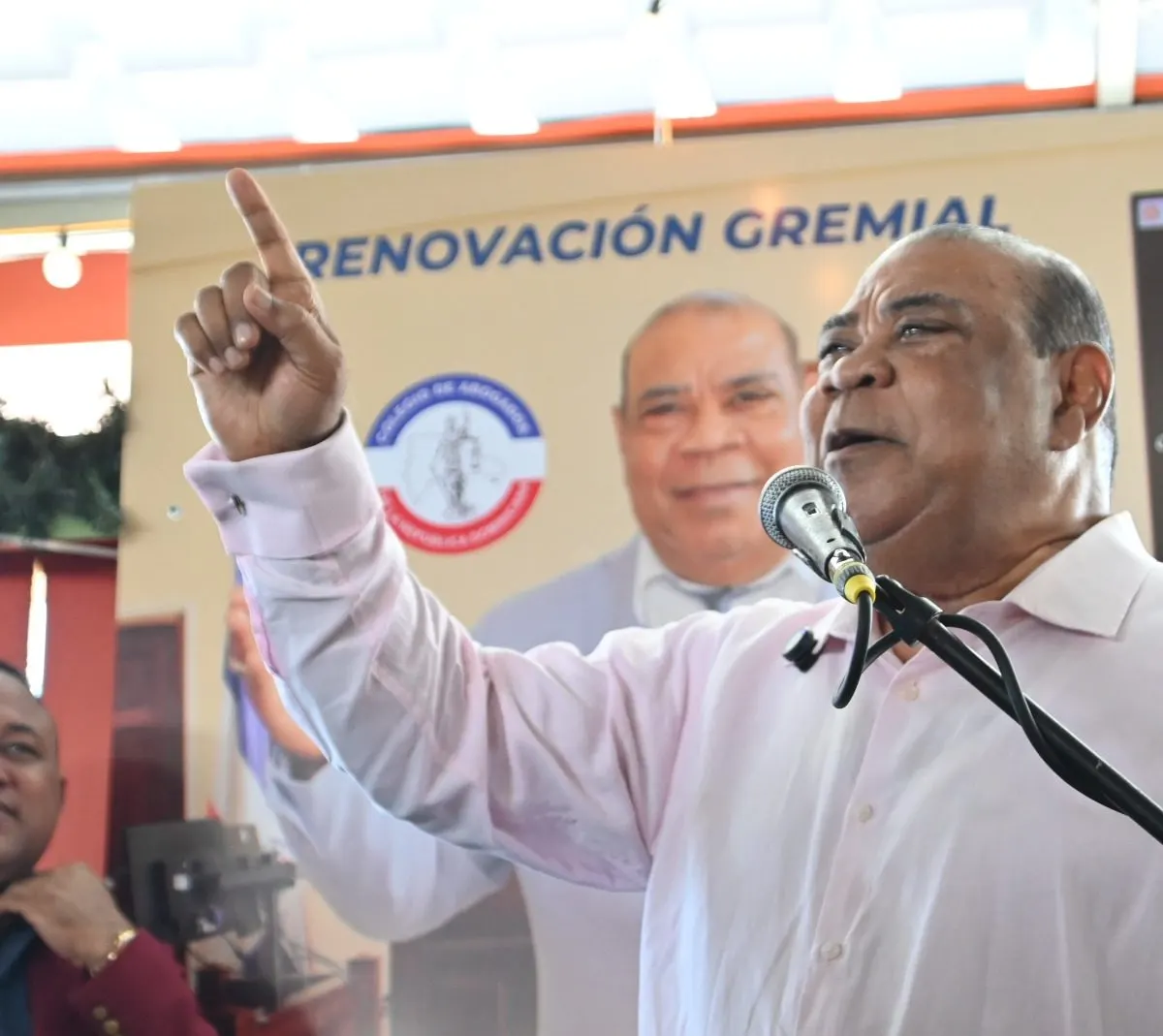 Diego Babado Torres apoya candidatura de Jhon Richard Paniagua al Colegio de Notarios