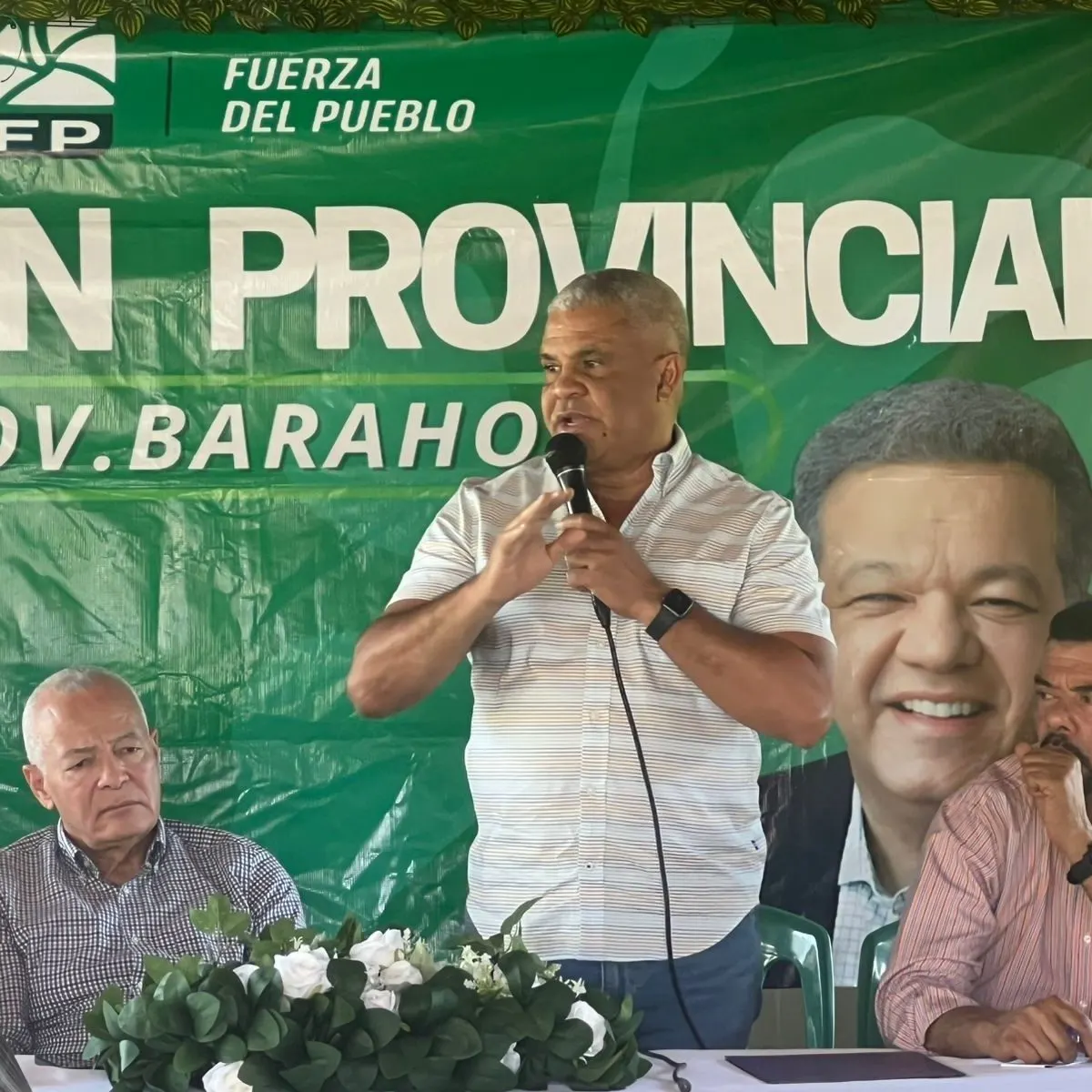 FP Barahona denuncia crisis en el sector avícola por importaciones masivas