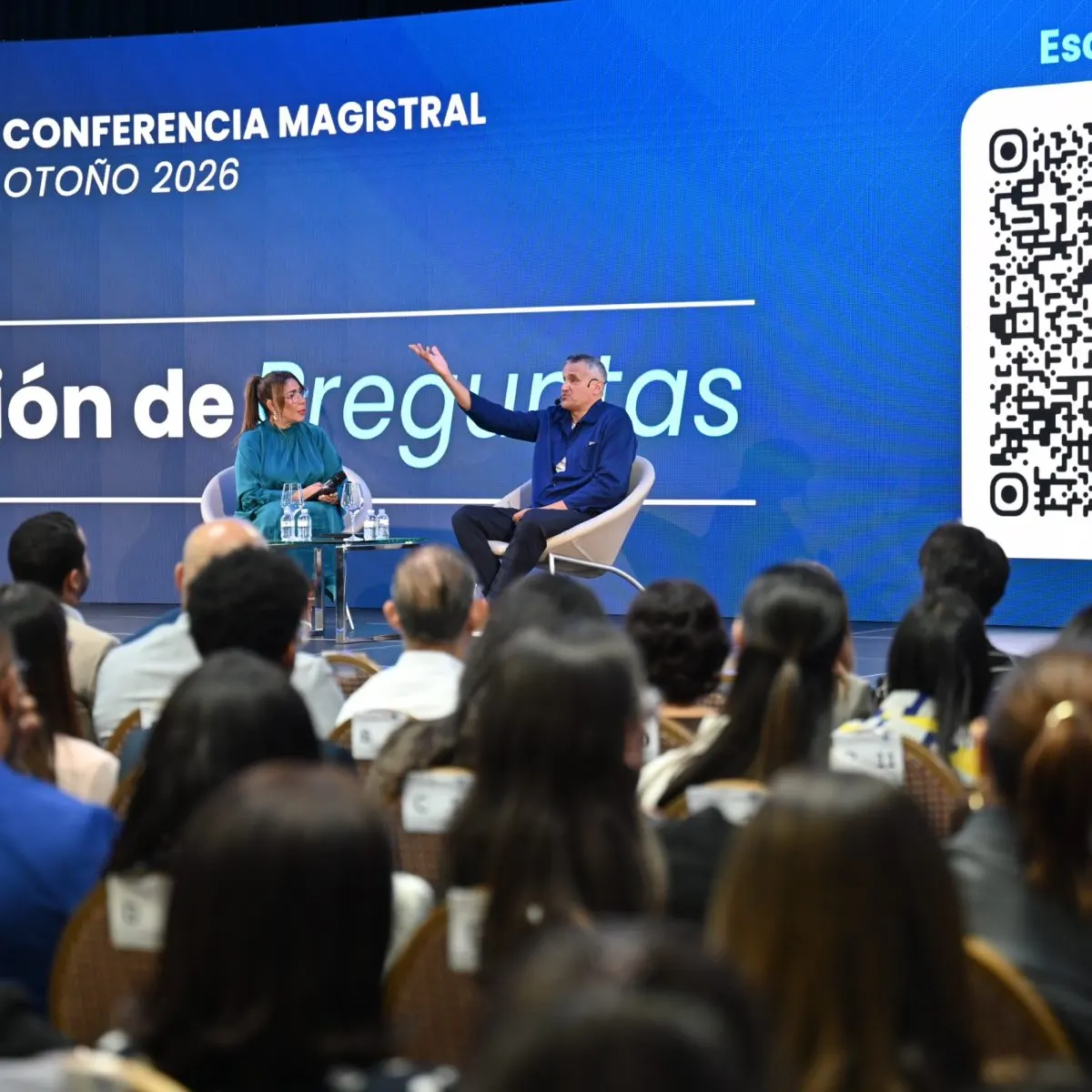 Escritor canadiense pide desacelerar en una sociedad atrapada por la prisa