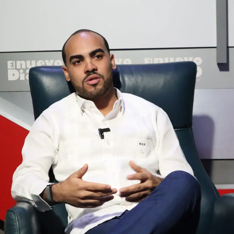 Kenyel Alcántara elogia la trayectoria de David Collado