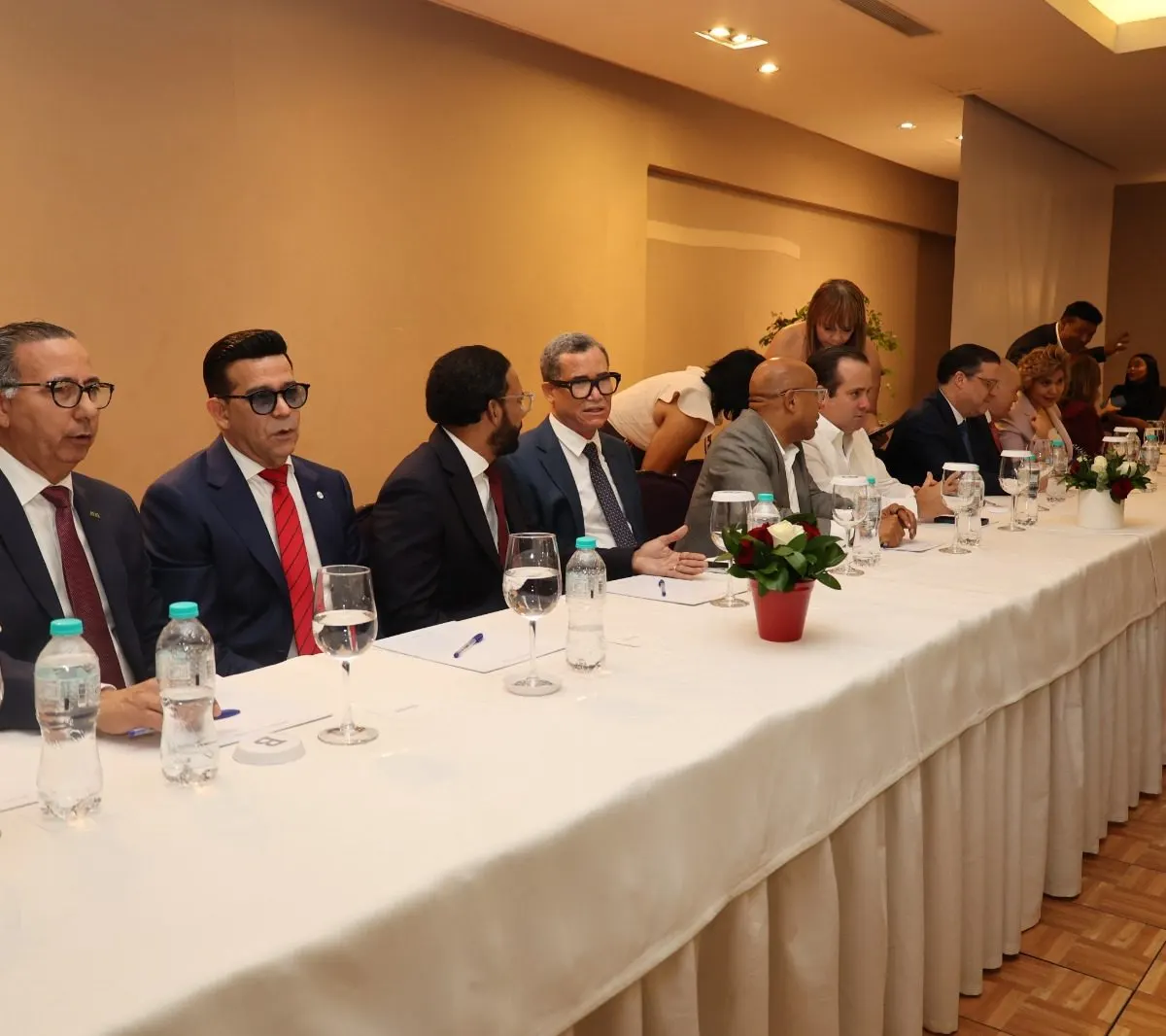 Comerciantes piden al Gobierno bajar tasas de interés para préstamos