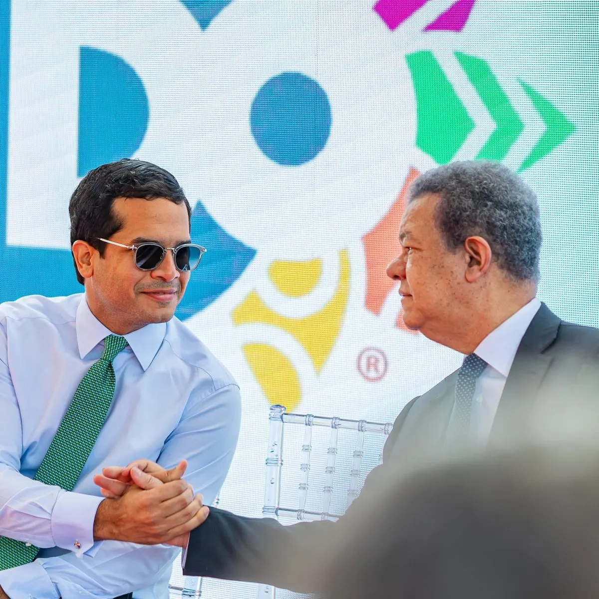 Omar Fernández lidera preferencias presidenciales de la Fuerza del Pueblo