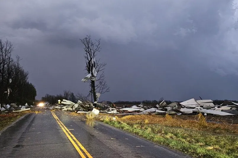 Tornado inusual mata a cuatro trabajadores en Antalya, Turquía